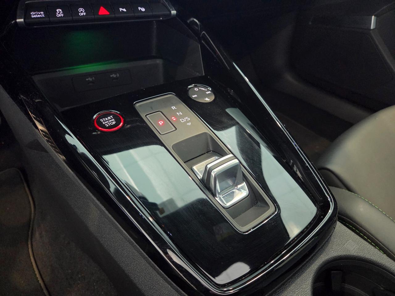 Audi A3 RS 3 SPB TFSI QUATTRO STRONIC FULL+++