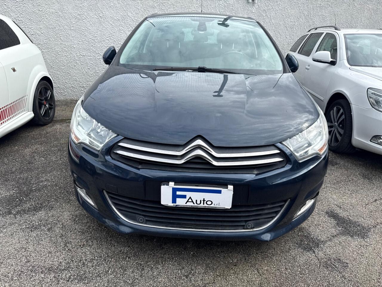 Citroen C4 1.6 e-HDi 110 airdream Exclusive,Climatronic,sensori di parcheggio,Pelle,ecc.
