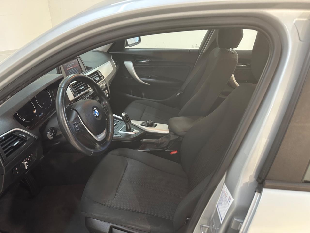 Bmw 116 116d 5p. Urban