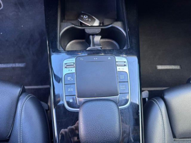 MERCEDES-BENZ A 180 d Automatica PREMIUM SPORT, TELECAMERA OK NEOPATEN