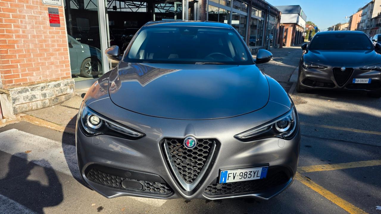 Alfa Romeo Stelvio 2.2 Turbodiesel 190 CV AT8 Q4 Business