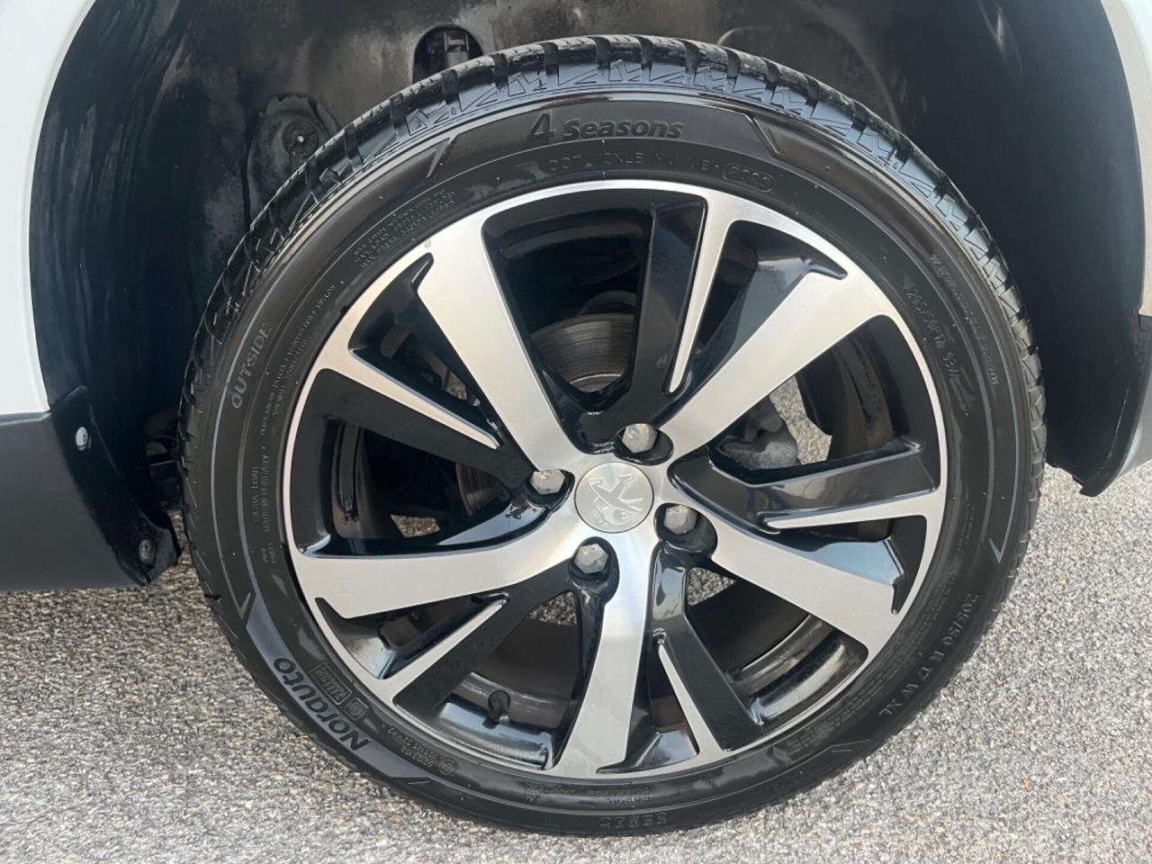 Peugeot 2008 BlueHDi Allure Unipro 2015