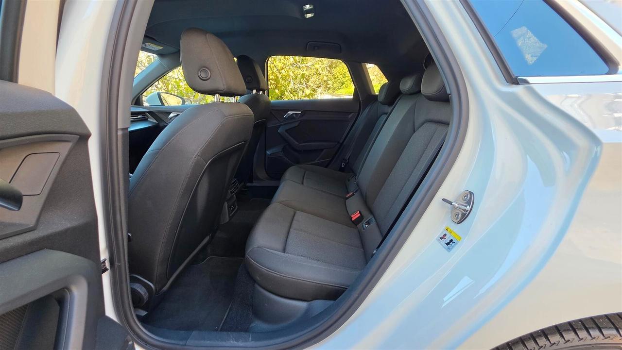 Audi A3 SPB 35 TDI S tronic line Edition