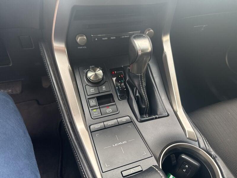 Lexus NX NX Hybrid Business IVA ESPOSTA COMPRESA