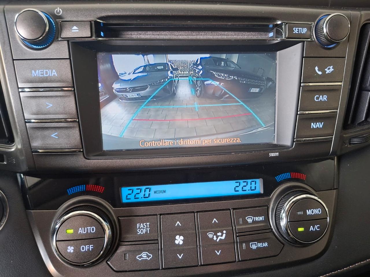 Toyota RAV 4 2.0 d-4d Style 2wd 124cv *TAGLIANDI CERTIFICATI