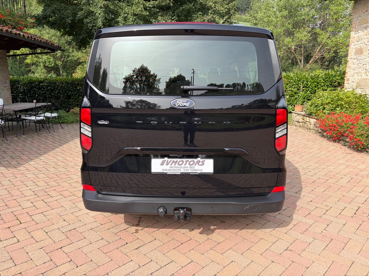 Ford Tourneo Custom Transit doppia cabina titanum 320 L2H1