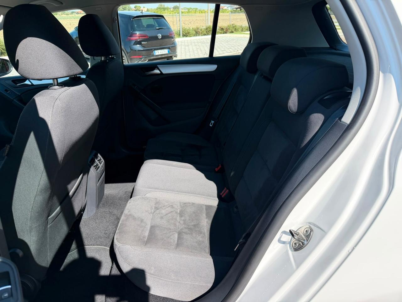 Volkswagen Golf 2.0 TDI 140CV DSG R-Line