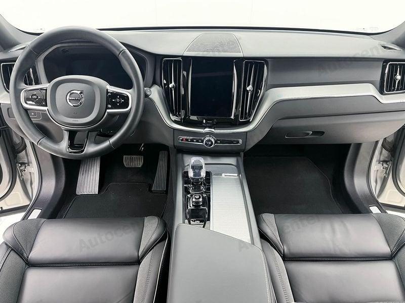 Volvo XC60 XC60 T6 PLUG IN PLUS DARK AWD AUT