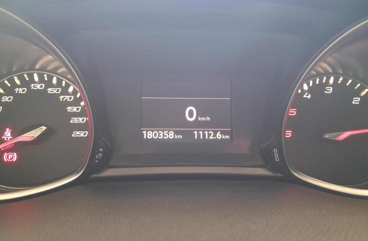 Peugeot 308 BlueHDi 150 S&S SW Business