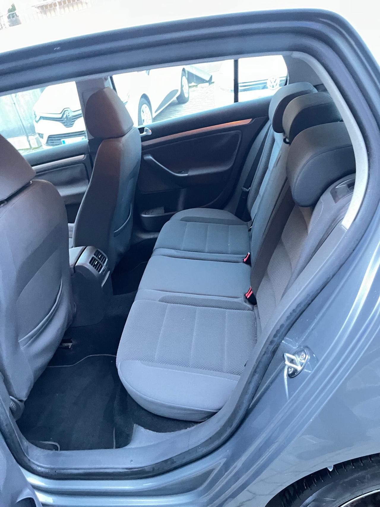 VOLKSWAGEN GOLF 1.9 TDI 5 PORTE - 2007