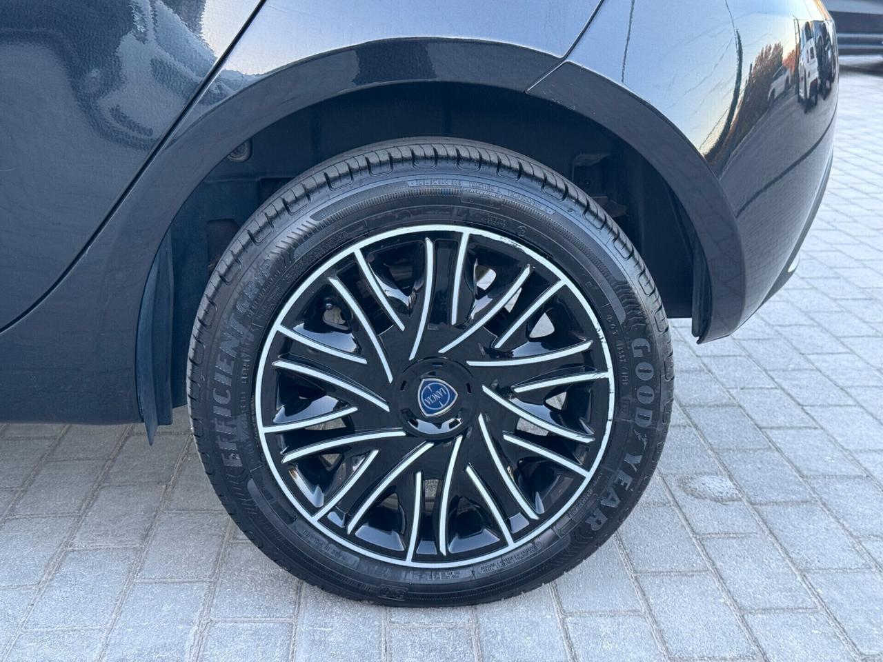 Lancia Ypsilon 1.0 FireFly 5 porte S&S Hybrid Gold -CAMERA-APPLE CARPLAY