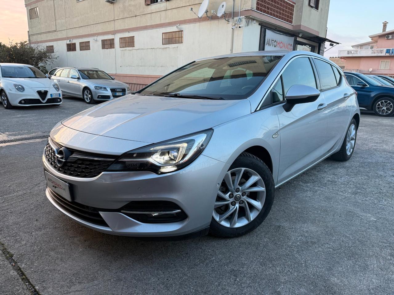 Opel Astra 1.5 CDTI 122 CV S&S 5 porte Business Elegance