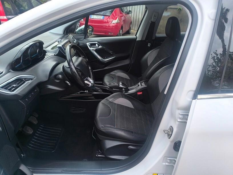 Peugeot 2008 1.6 e-HDi 92 CV Stop&Start Allure