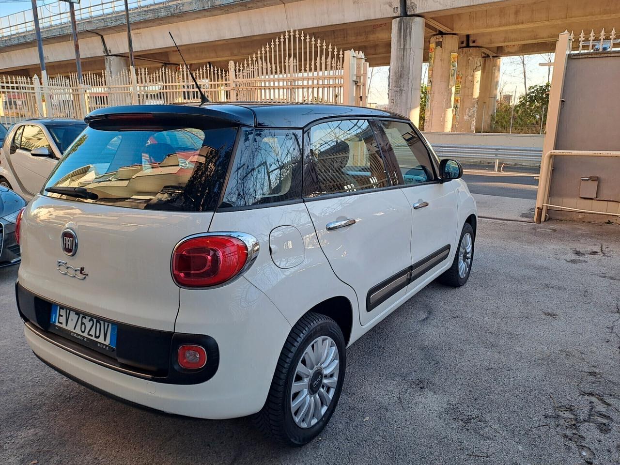 Fiat 500L 0.9 TwinAir Turbo Natural Power Lounge