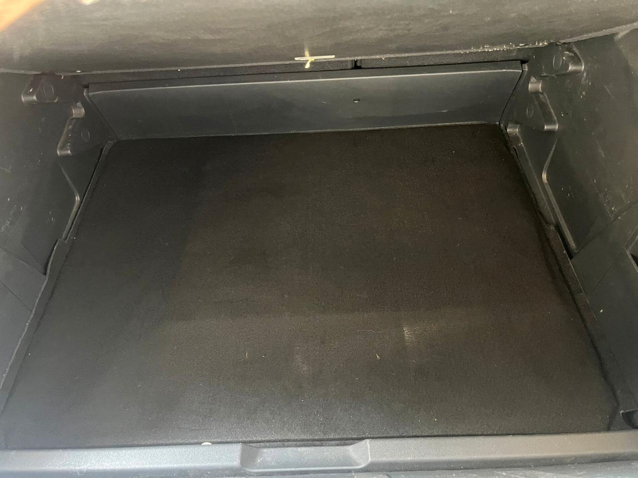 Peugeot 3008 1.6 HDi 110CV Premium