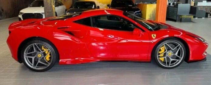 Ferrari F8 Tributo Spettacolare ferrari F8 tributo daytona 721cv. garanzia