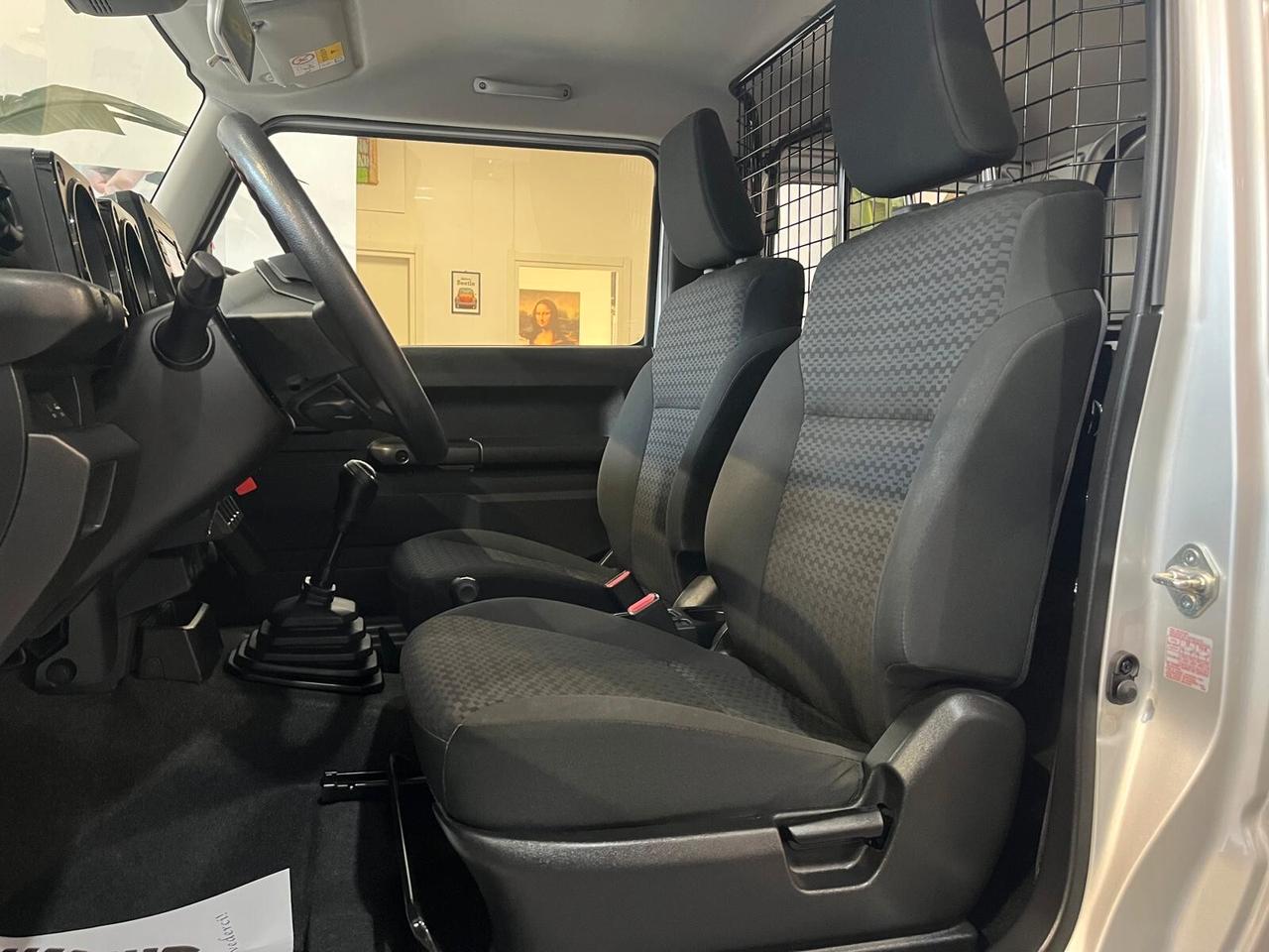 SUZUKI JIMNY 4WD ALLGRIP 1.5 5MT PRO *UNICOPRO* *22MILA KM* *10/2022*