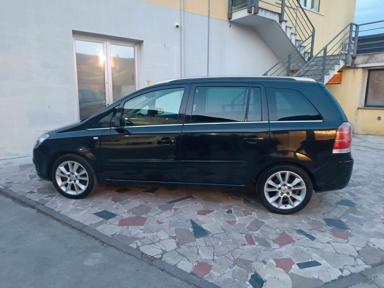 Opel Zafira 1.9 diesel automatica