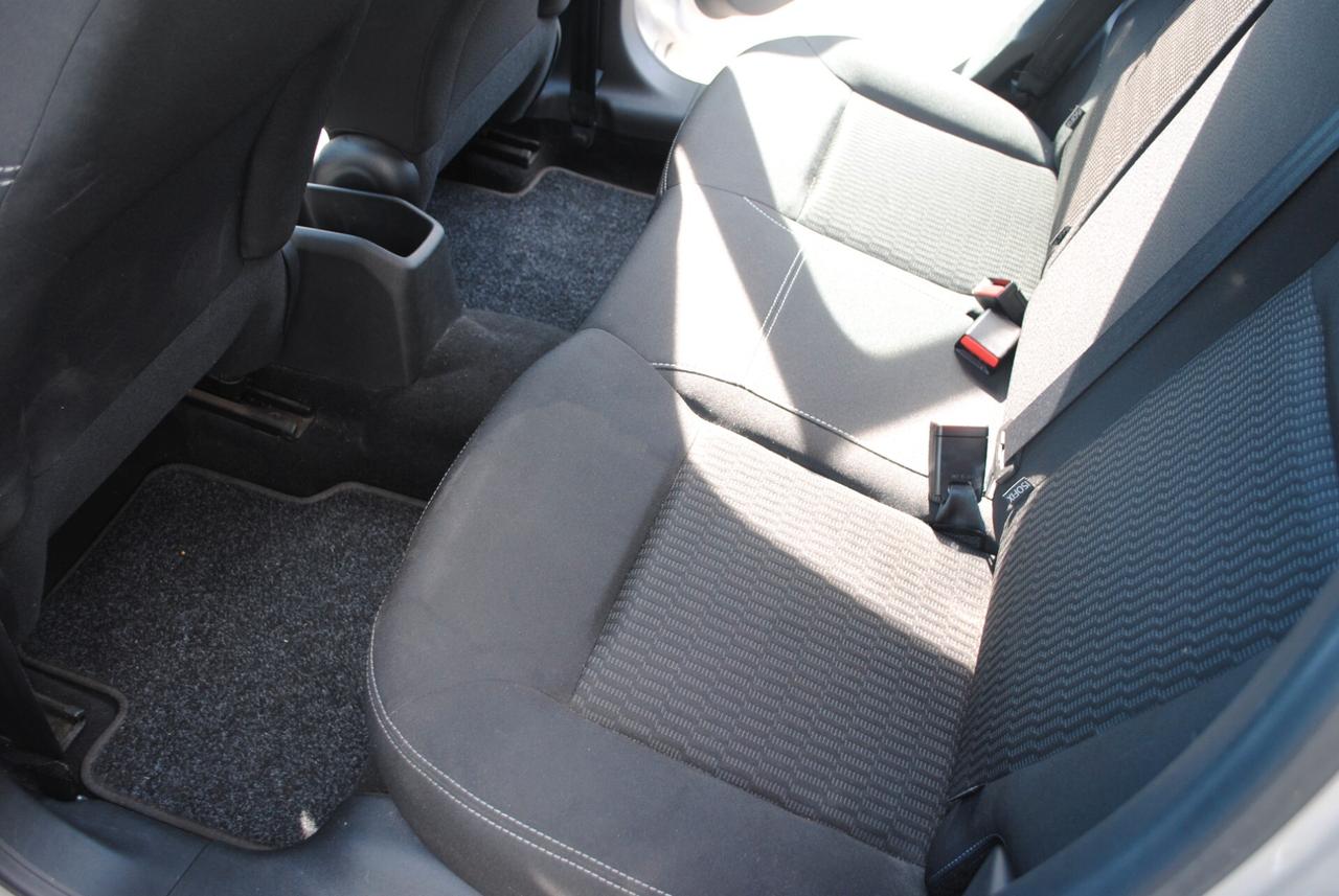 PEUGEOT 208 1.4 HDI 68 CV