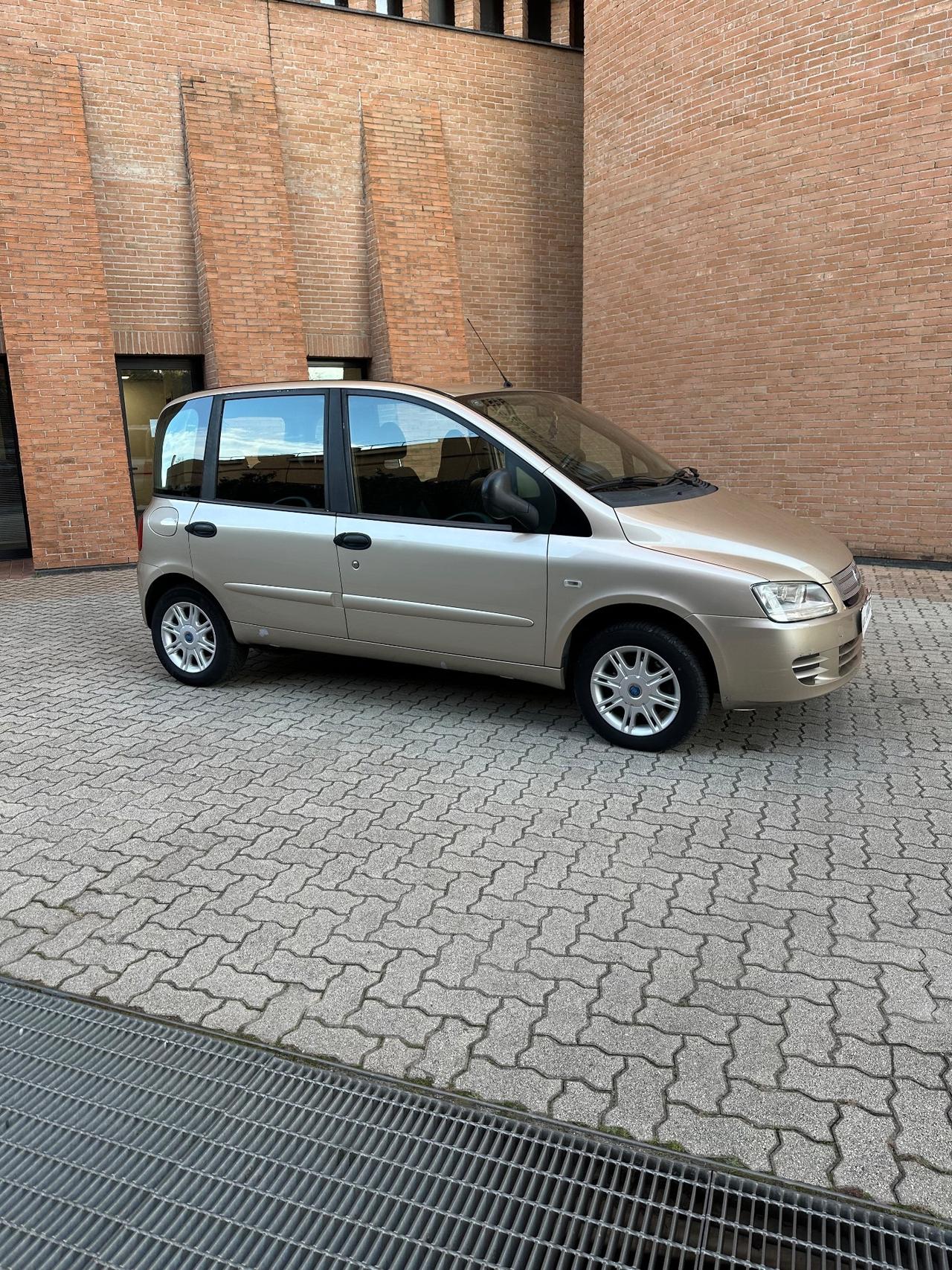 Fiat Multipla 1.6 16V Natural Power Active