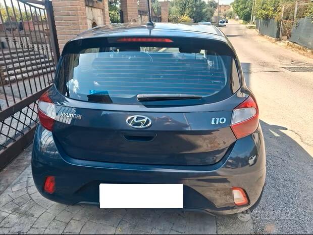 Hyundai i10 - 1.0 MPI Prime CLIMA CERCHI CRUISE MULTIFUNZIONE ESENTE BOLLO NEO PATENTATI