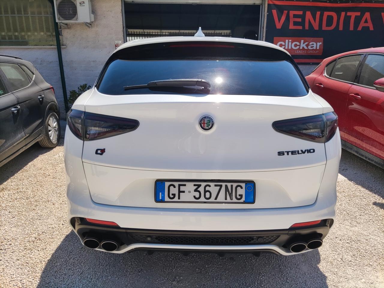 Alfa Romeo Stelvio 2.9 Bi-Turbo V6 510 CV AT8 Quadrifoglio