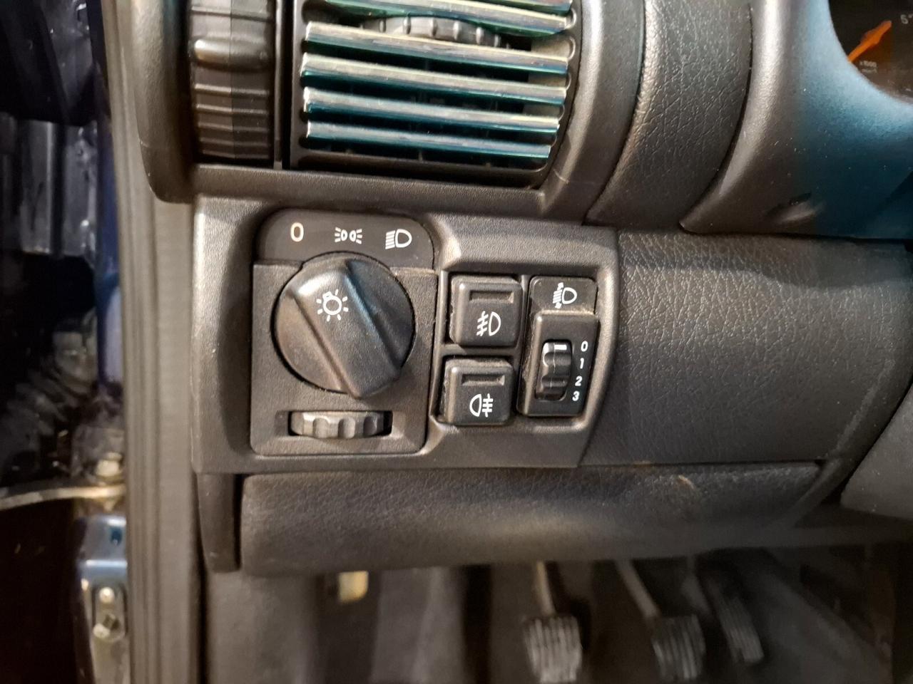 Opel Tigra 1.4i 16V cat 90CV