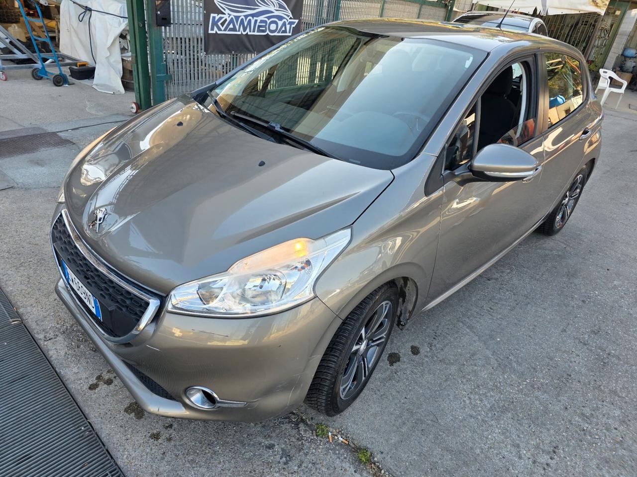 Peugeot 208 1.2 benzina PureTech 82 5 porte Allure 2015