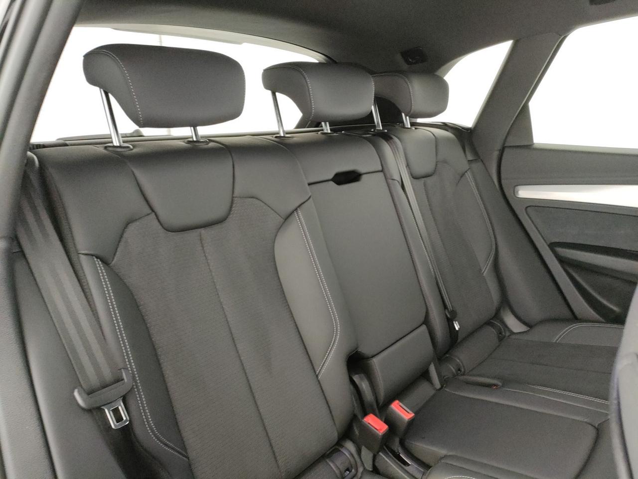 Audi Q5 40 2.0 tdi mhev 12v quattro s-tronic