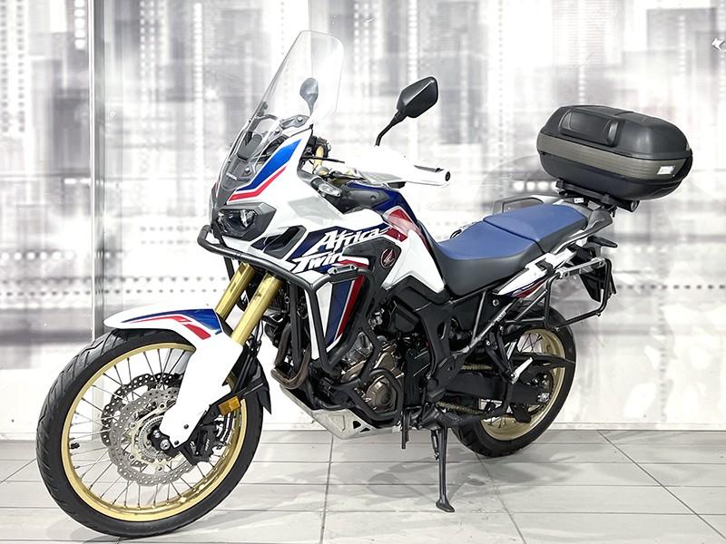 Honda Africa Twin 1000 ABS DCT Tricolor