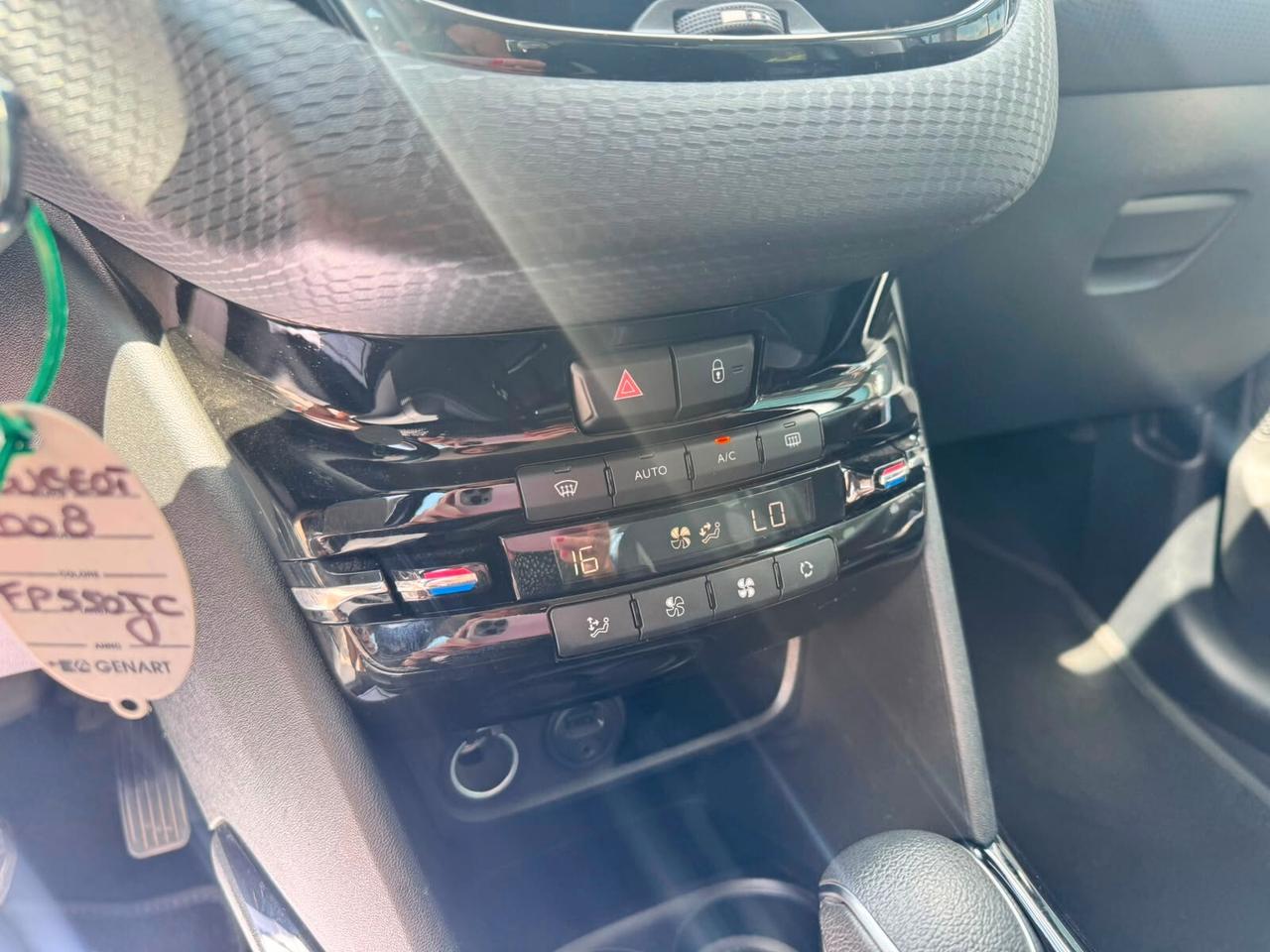 Peugeot 2008 PureTech Turbo 110 EAT6 S&S Allure