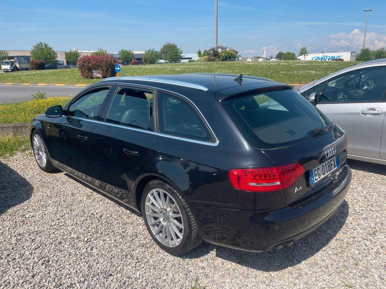Audi A4 Avant 2.0 TDI 143CV S-Line