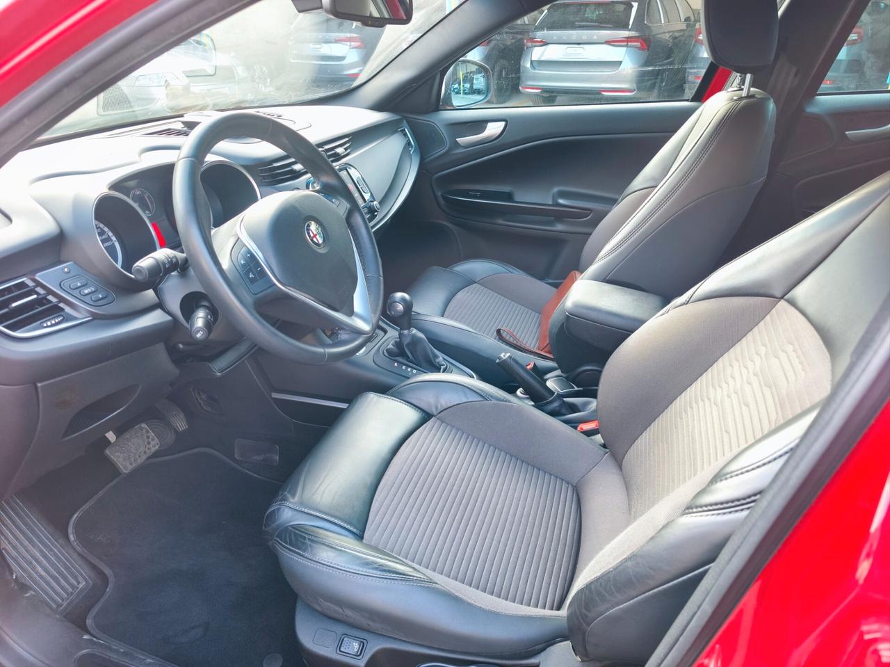 Alfa Romeo Giulietta 2.0 JTDm-2 175 CV TCT Exclusive