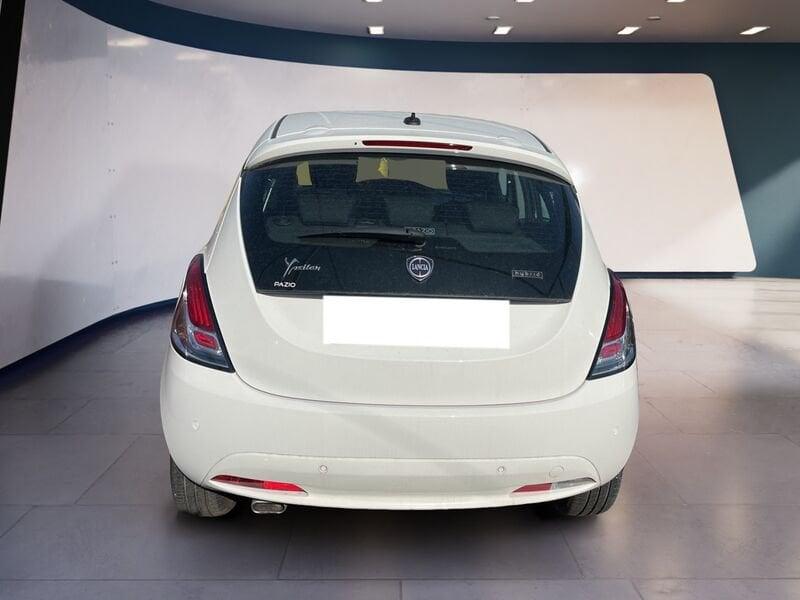 Lancia Ypsilon III 2015 1.0 hybrid Gold s&s 70cv