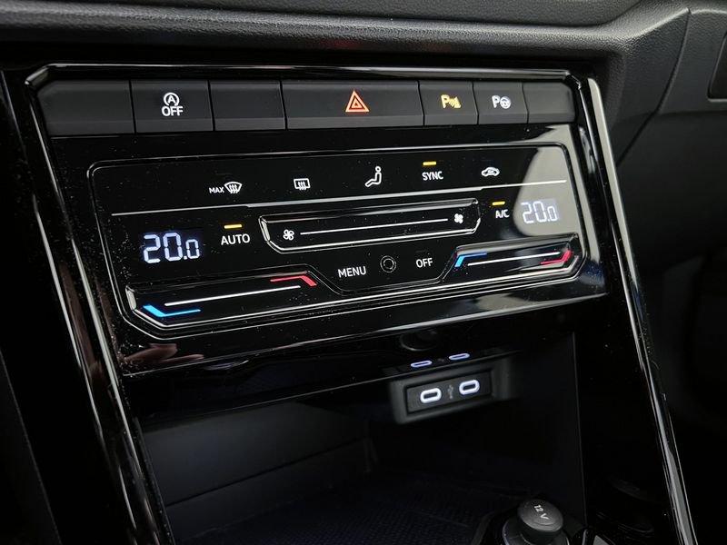 Volkswagen T-Roc T-Roc 1.0 tsi Style 110cv