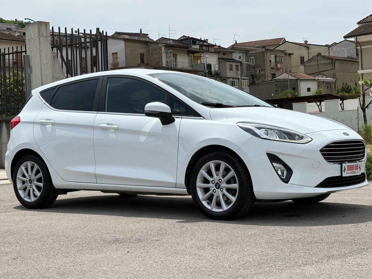 Ford Fiesta 1.5 EcoBlue 5P Titanium FULL/LED/NAV