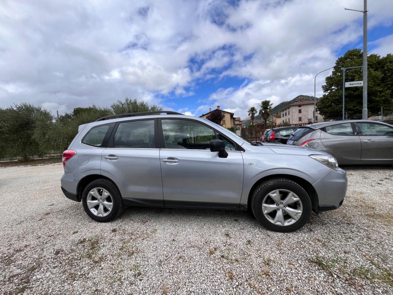 Subaru Forester 4x4 2.0 Diesel PARI AL NUOVO