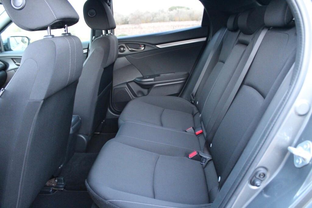 HONDA Civic 1.6 i-DTEC Elegance *Vetri Privacy