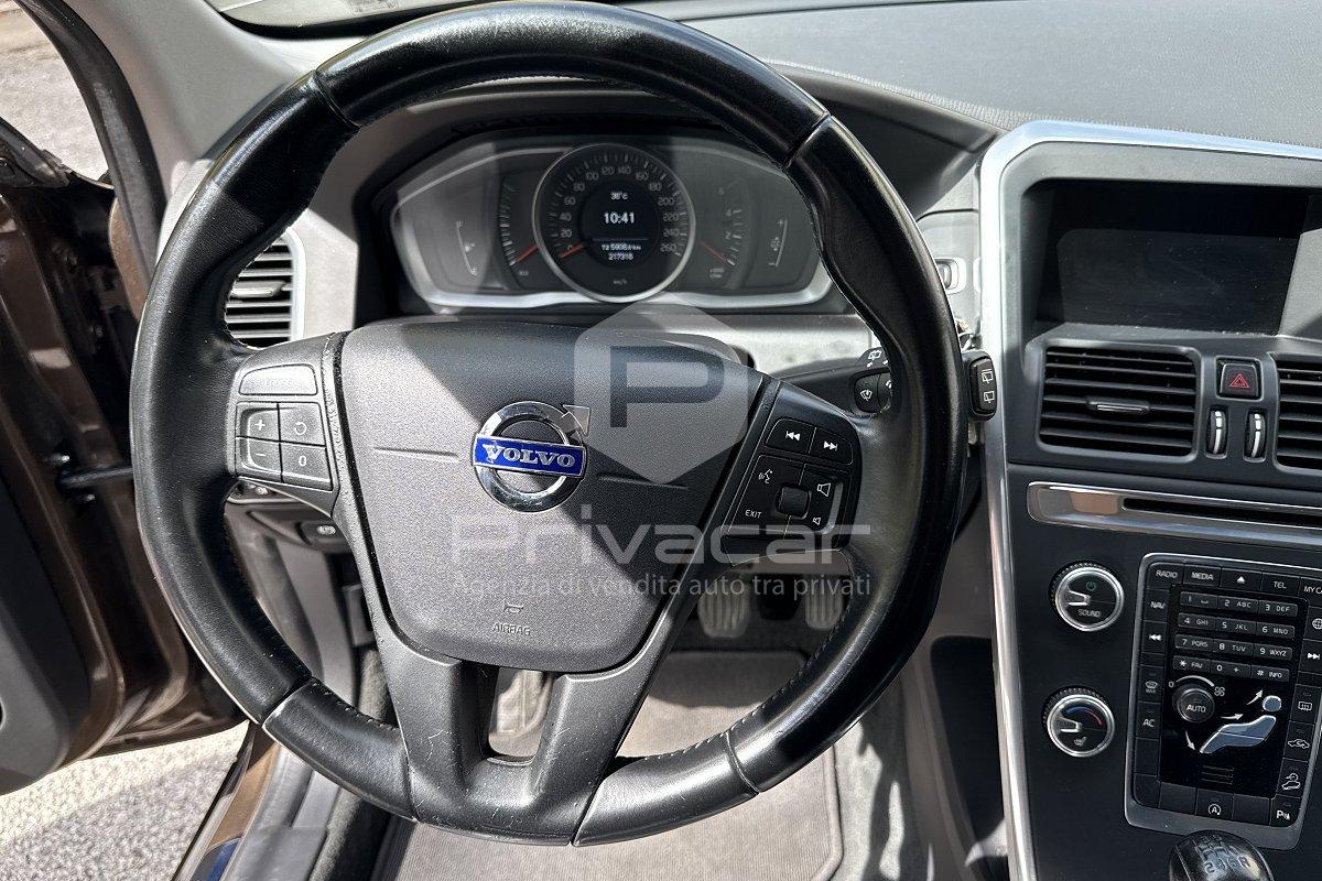 VOLVO XC60 D4 AWD Geartronic Momentum