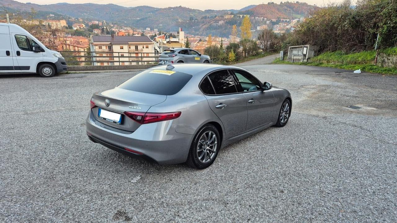 Alfa Romeo Giulia JTDM 150CV Business - KM 58000