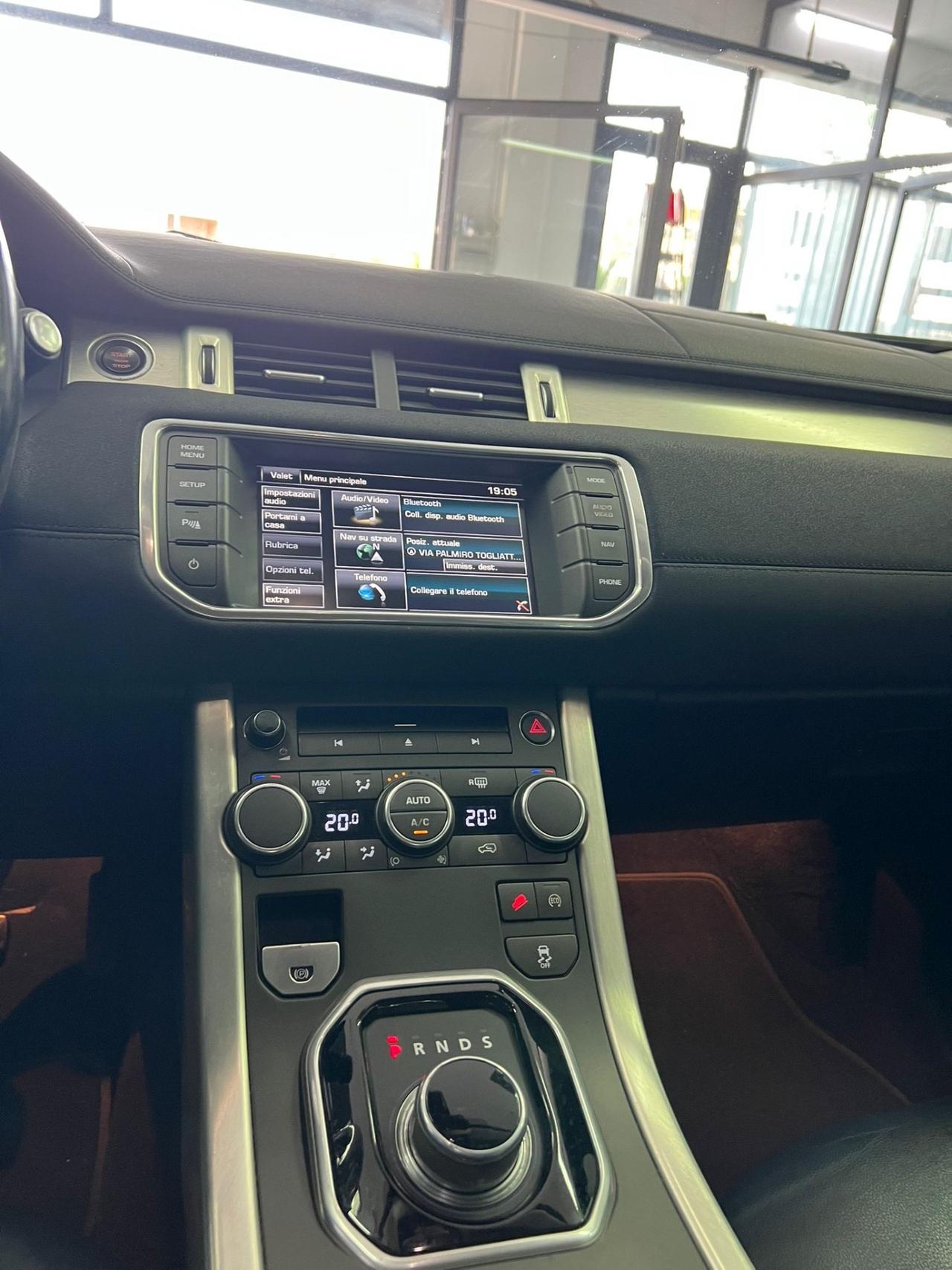 Land Rover Range Evoque 2.2 TD4 5p. Dynamic