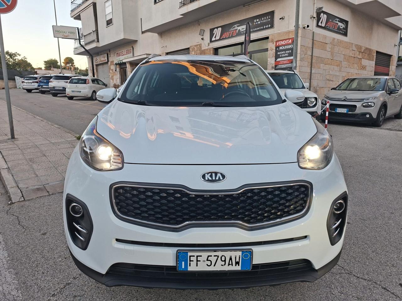 Kia Sportage 1.7 CRDI Cool * Navi * Garantita 12 Mesi