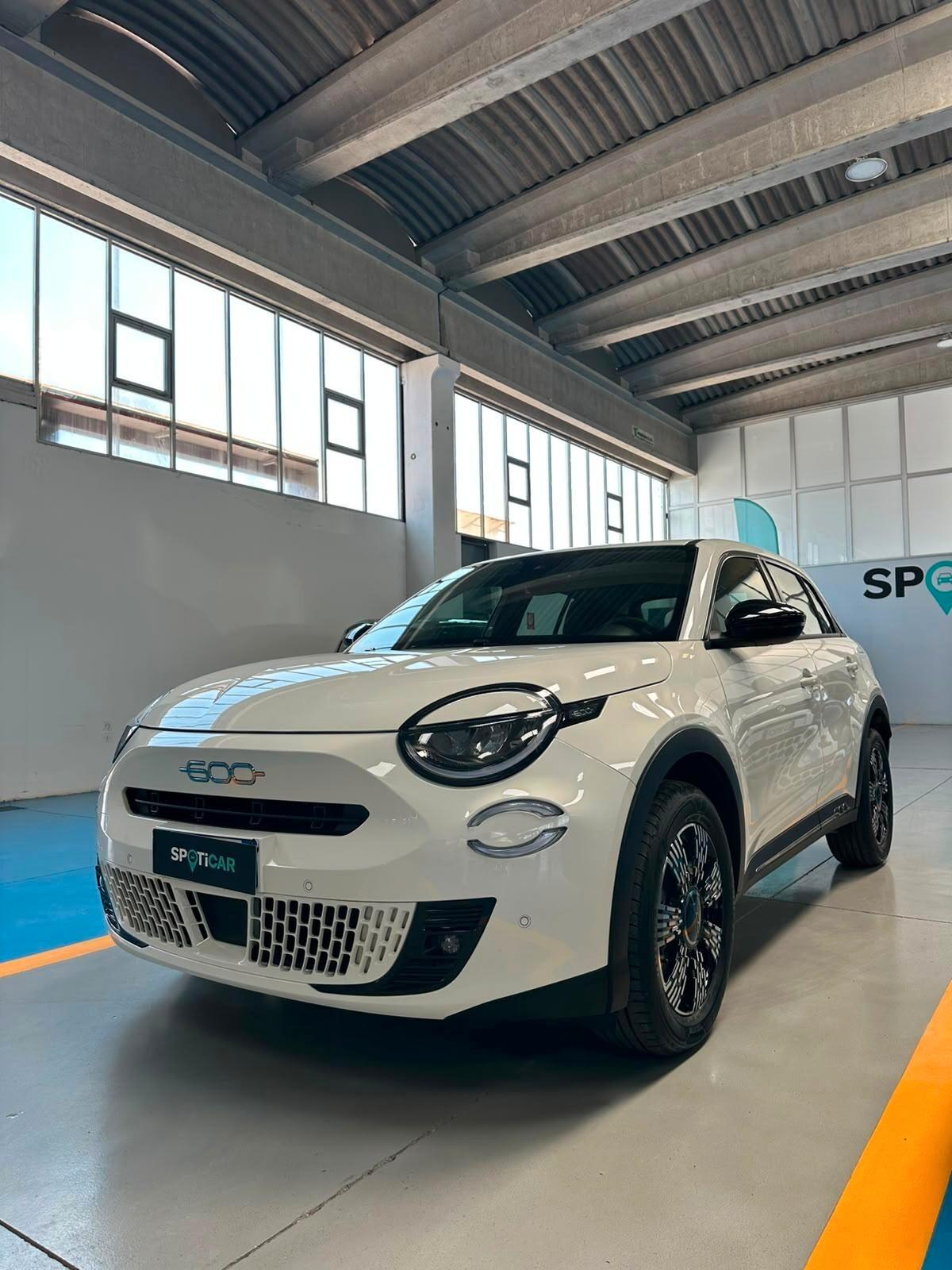 Fiat 600 Hybrid 145 CV DCT MHEV