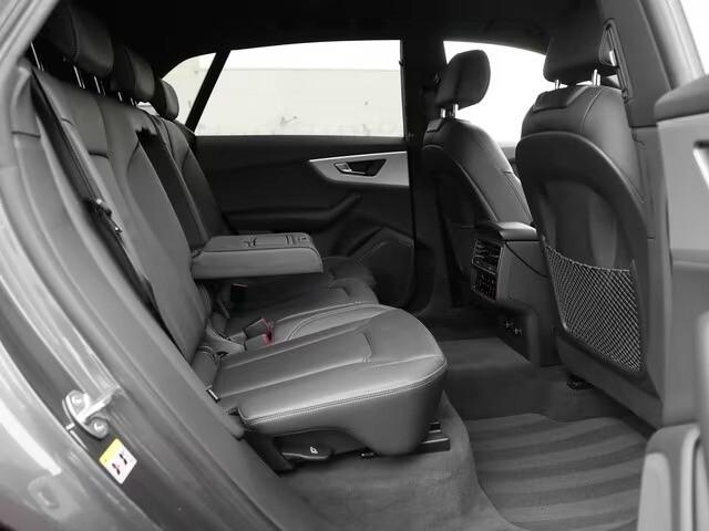 Audi Q8 SUV 45 TDI quattro tiptronic S line edition