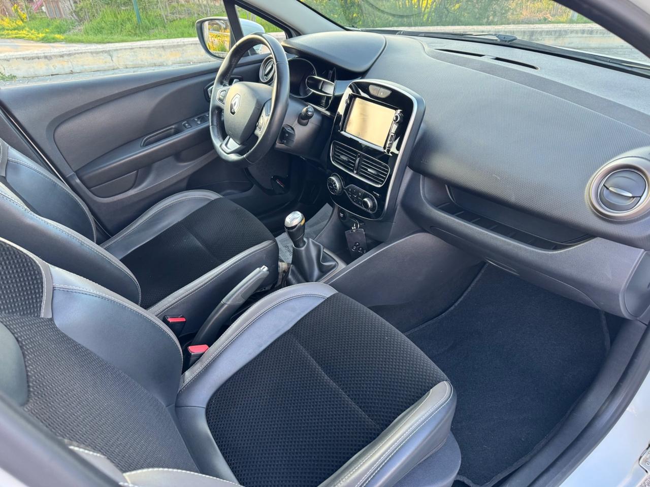Renault Clio dCi 8V 90 CV Start&Stop 5 porte Energy Duel2