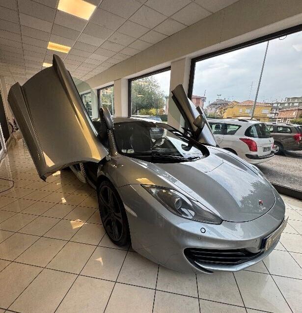 Mclaren MP4-12C 12C