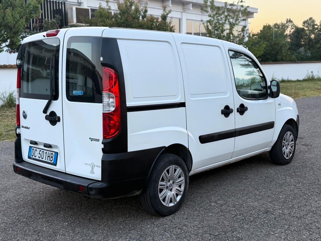 FIAT DOBLO 1.6 BENZINA METANO CON CLIMA
