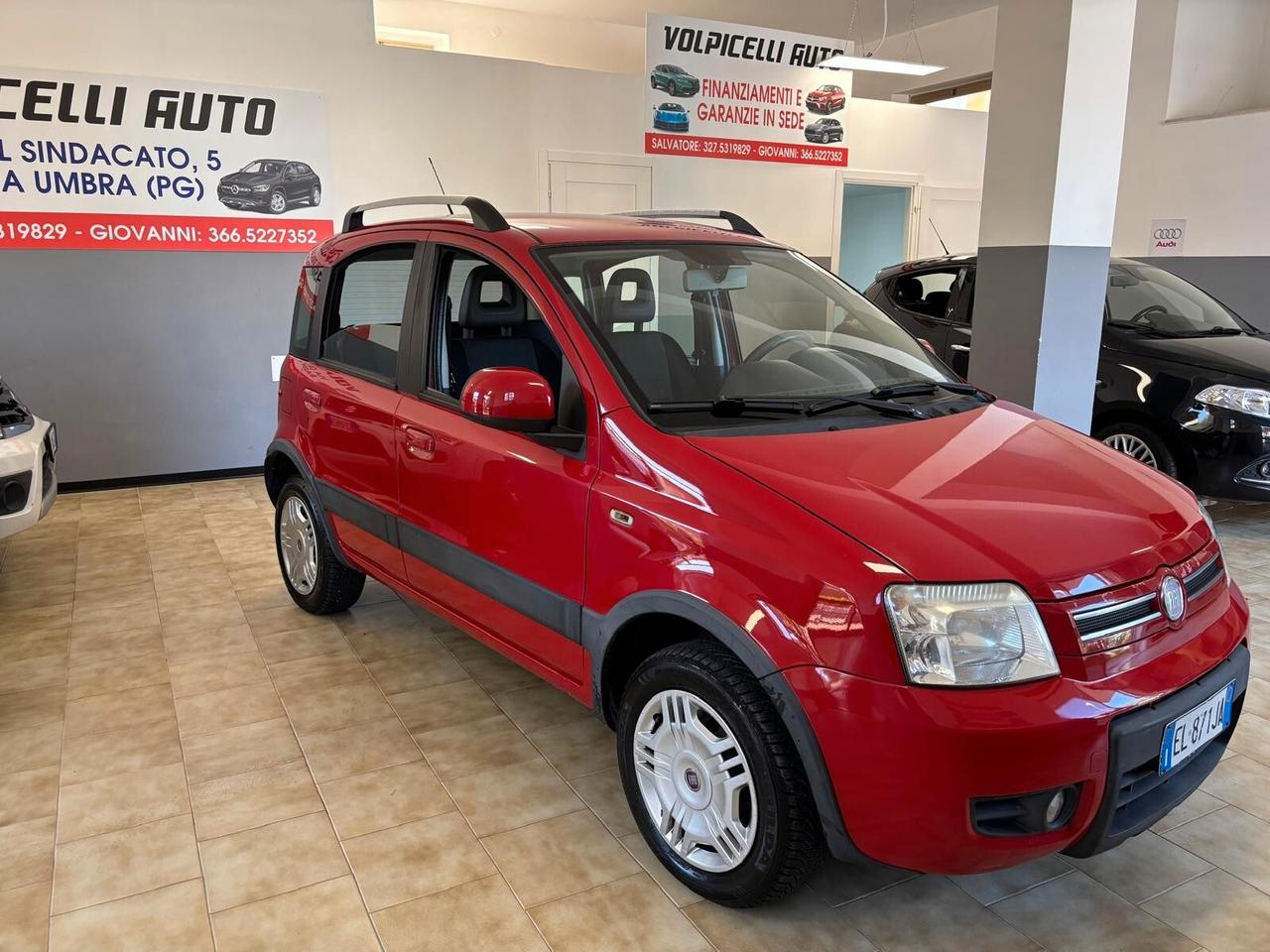 FIAT PANDA CLIMPING ANNO 2012 BZ METANO ADATTA NEOPATENTATI KM 123 MILA