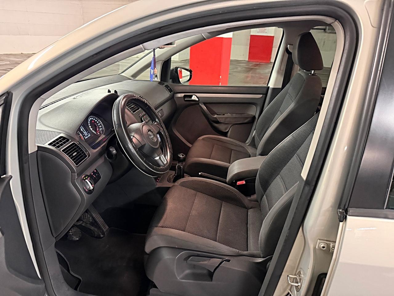 Volkswagen Touran 1.6 TDI DPF Comfortline BMT 7 Posti Garanzia 12 Mesi