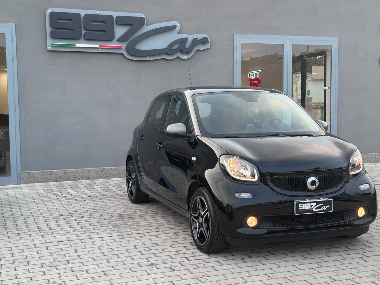 Smart ForFour 90 0.9 Turbo twinamic 20th anniversary NAVI FENDIN TETTO
